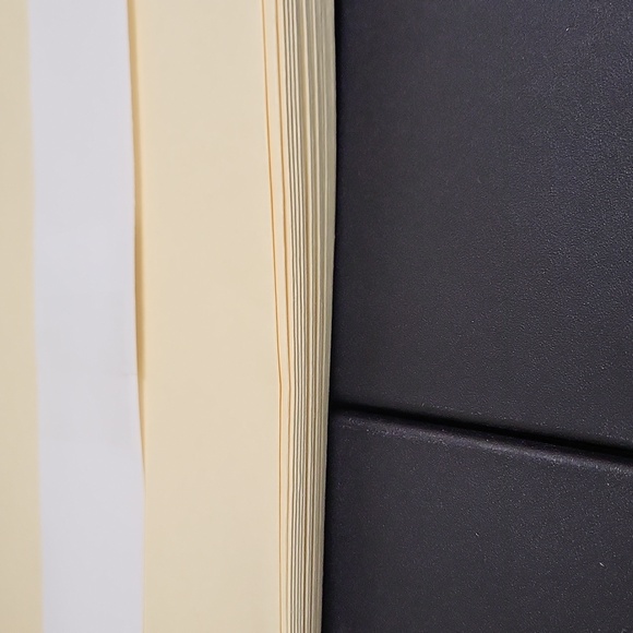 NWOT, 20 Off-white File Folders - Picture 4 of 4